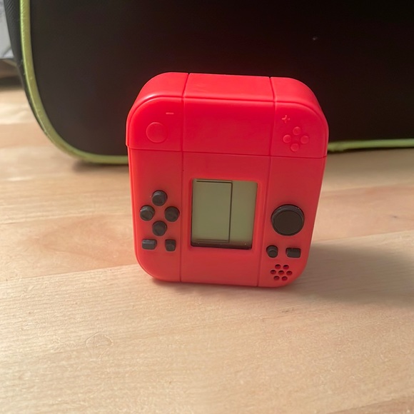 Air pod case gaming - Picture 1 of 8